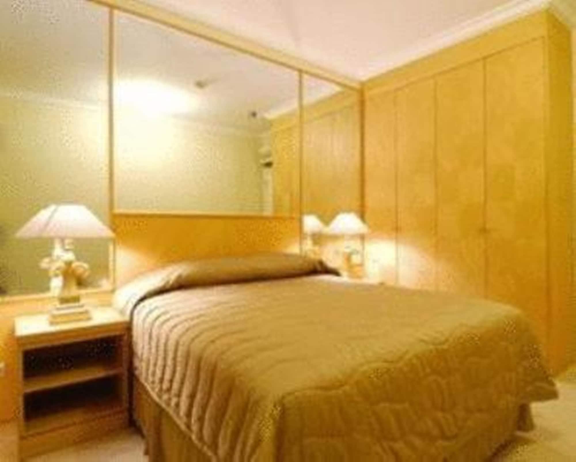 บาตาเวีย อพาร์ตเมนต์ เซอร์วิส เรสซิเดนซ์ จาการ์ต้า Apartment จาการ์ตา ภายนอก รูปภาพ