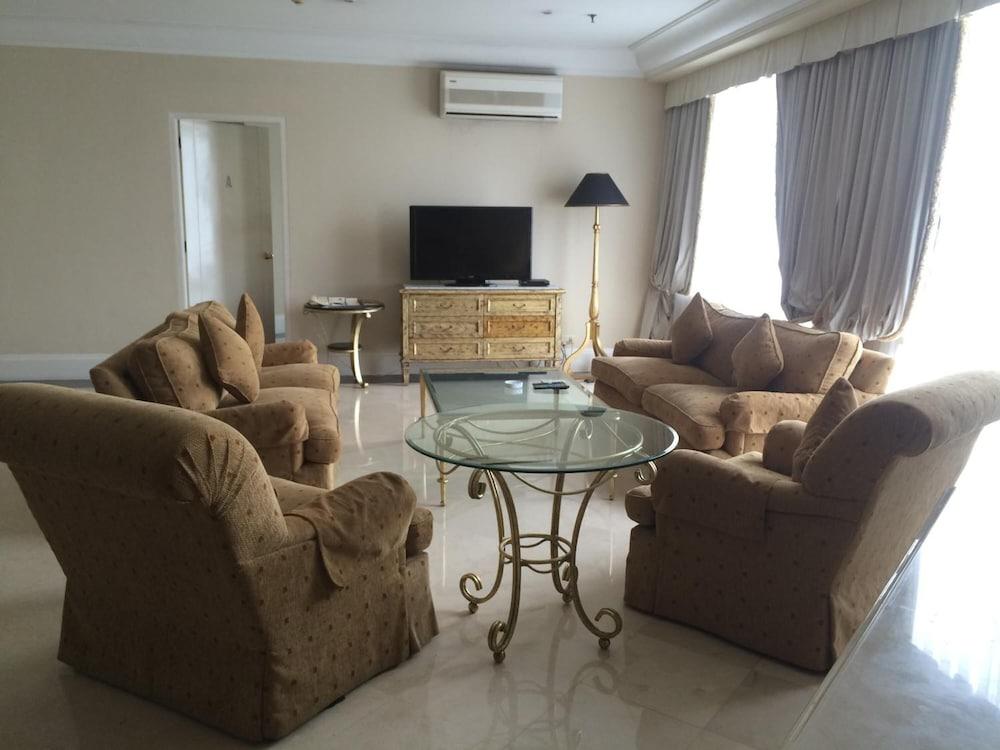 บาตาเวีย อพาร์ตเมนต์ เซอร์วิส เรสซิเดนซ์ จาการ์ต้า Apartment จาการ์ตา ภายนอก รูปภาพ