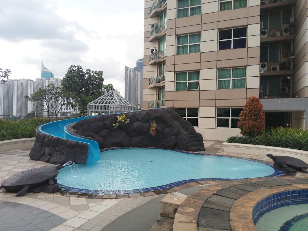 บาตาเวีย อพาร์ตเมนต์ เซอร์วิส เรสซิเดนซ์ จาการ์ต้า Apartment จาการ์ตา ภายนอก รูปภาพ